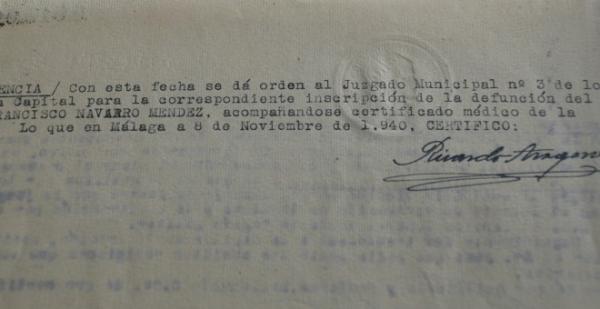 Documento que certifica la muerte de Francisco Navarro en 1940.
